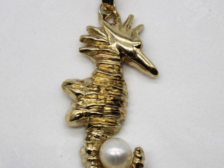 Pearl Seahorse Pendant | Sale