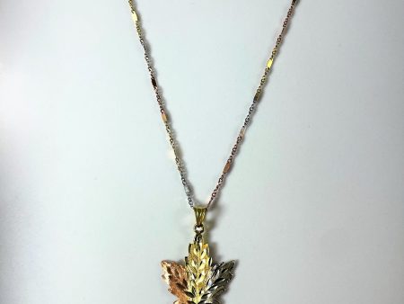 Maple Leaf Necklace | 17  | Sale