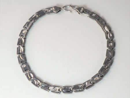 Reversible Patterned Platinum Chain Bracelet | 7  | Hot on Sale